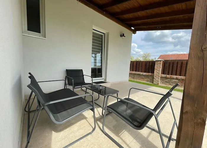 Bia Twin House